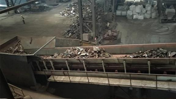 廢鋼鱗板輸送機,耐高溫鱗板輸送機